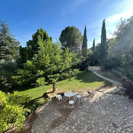 De Garance 3 Bed & Breakfast